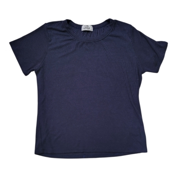 Cropped T-shirt Bundle - Picture 3 of 6